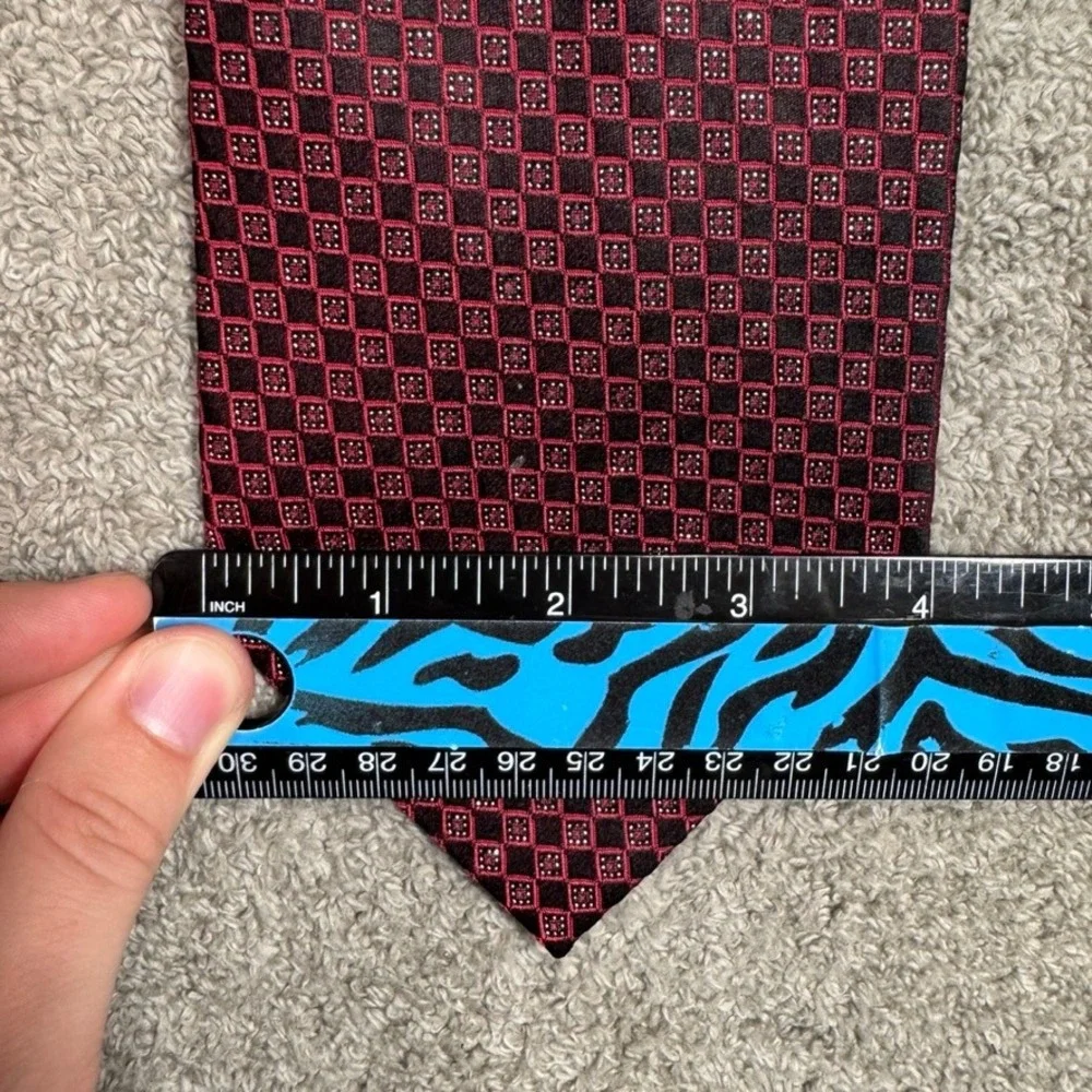 Paul Dione Mens Silk Necktie Red Black Geometric Square Pattern Classic Tie